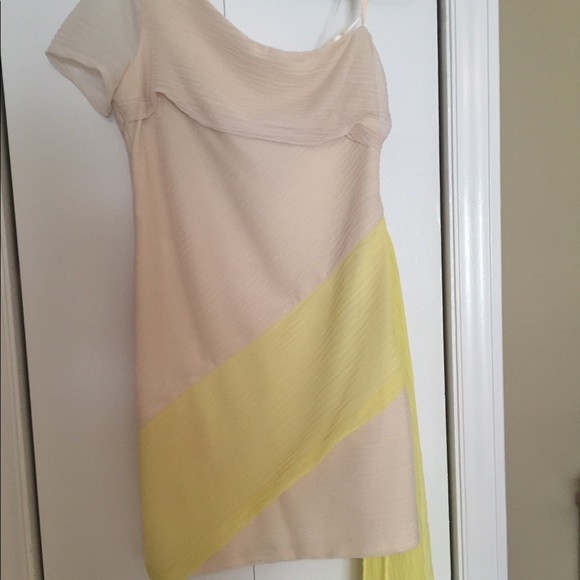 BCBG generation dress - Picture 2 of 6